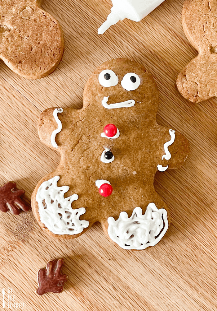 Vegan gingerbread cookies