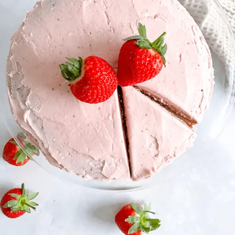 Vegan Strawberry Cake
