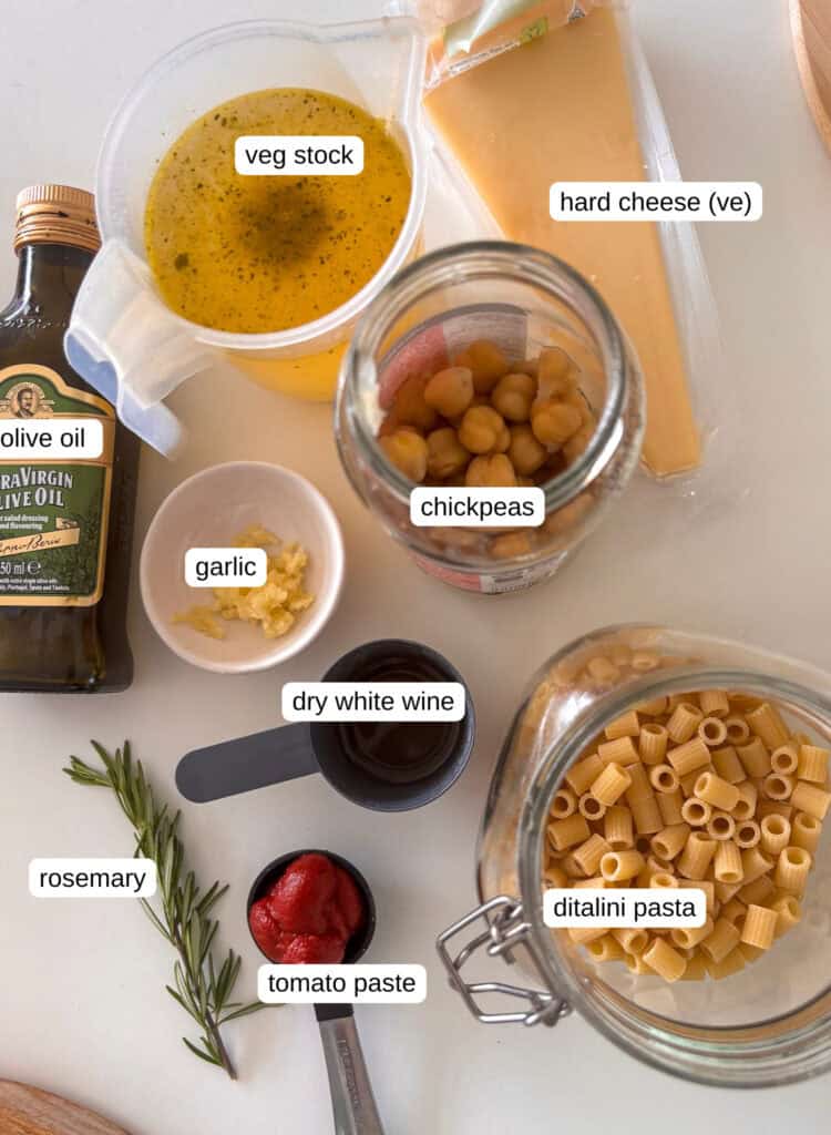 pasta e ceci recipe ingredients: veg stock, hard cheese, chickpeas, garlic, olive oil, dry white wine, ditalini pasta, rosemary